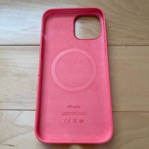 Authentic Apple Silicone Case 12 Max Pro Mag Safe